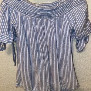 Kendall & Kylie off the shoulder top